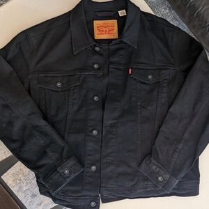 Levi's trucker jacket